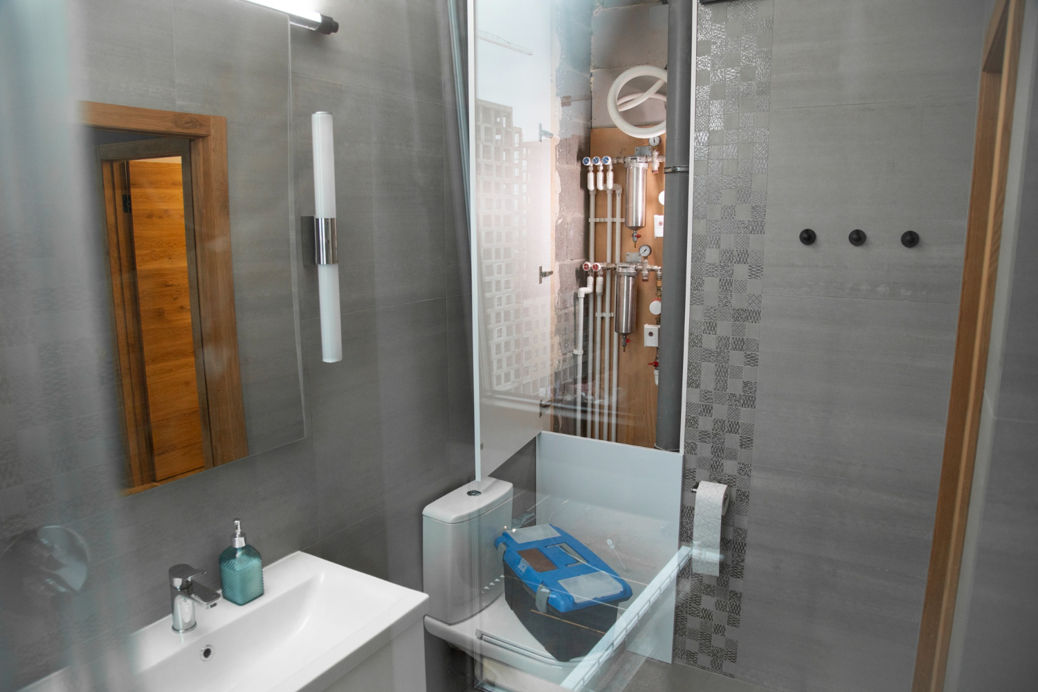 bathroom 5
